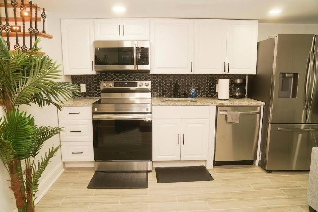 Washington Apartment | 1 Bed 1 Bath Suite