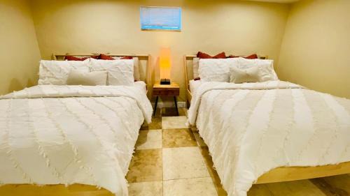East Little Havana House | 1 Mile From Jackson Um Hospital Mins 2 Miami Beach