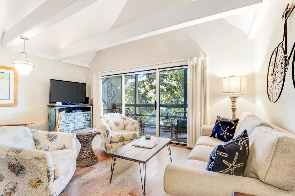 West Beach Village Hotel | 1414 Courtside Villa