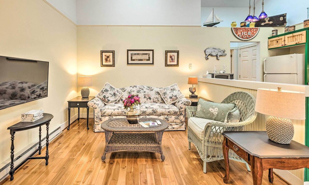 Frankfort Apartment | 18 Mi to Crystal Mtn: Couple's Haven Near Lake