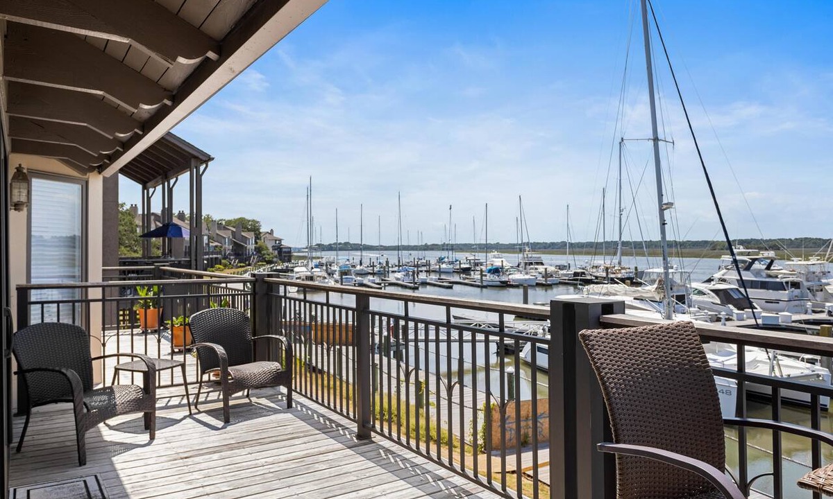 Bohicket Marina Village Condo | 1922 Bohicket Marina by Akers Ellis Rentals