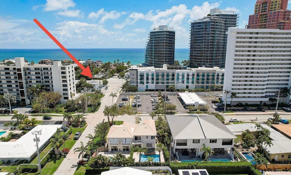 Lauderdale Beach Apartment | 2301/U1-Comfy-Beachfront-Central-1-bedroom-apartment-with-AC-in-Fort-Lauderdale