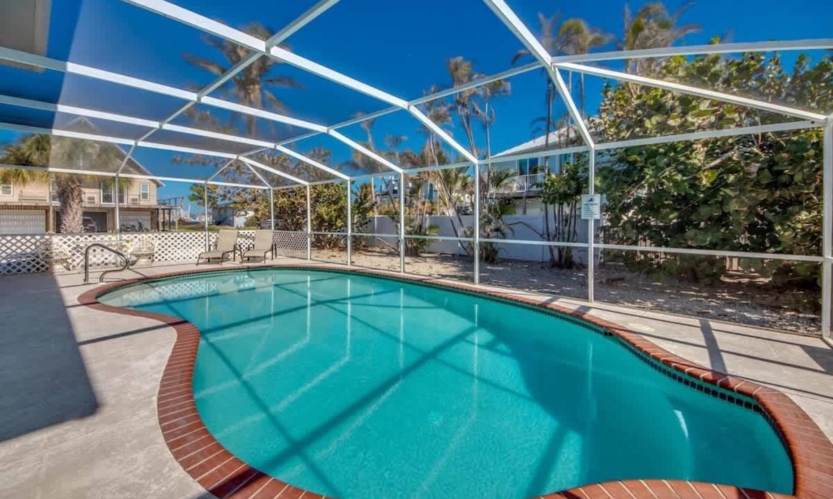Fort Myers Beach House | 280 Ostego Cute Pet Friendly Pool Home near Beach