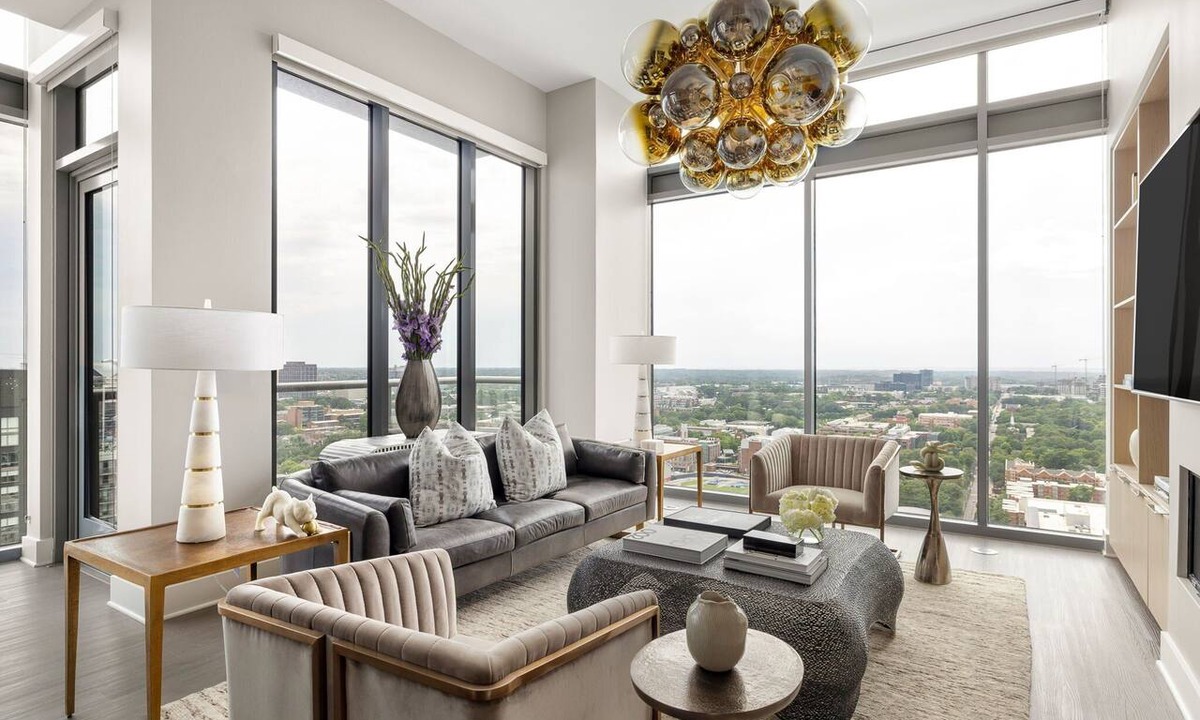 Home Park Apartment | 28th Floor Corner - Panoramic Penthouse by Atlanta Luxury Rentals