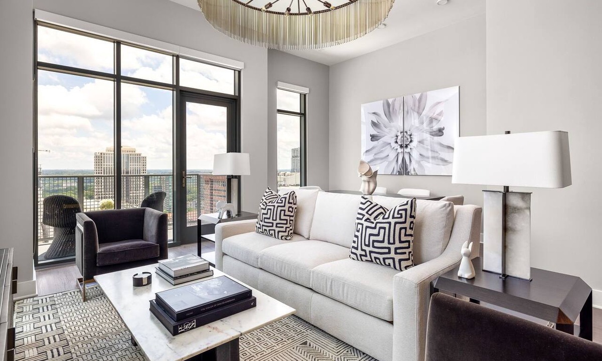 Atlanta Apartment | 28th Floor - Sunrise Serenity Penthouse