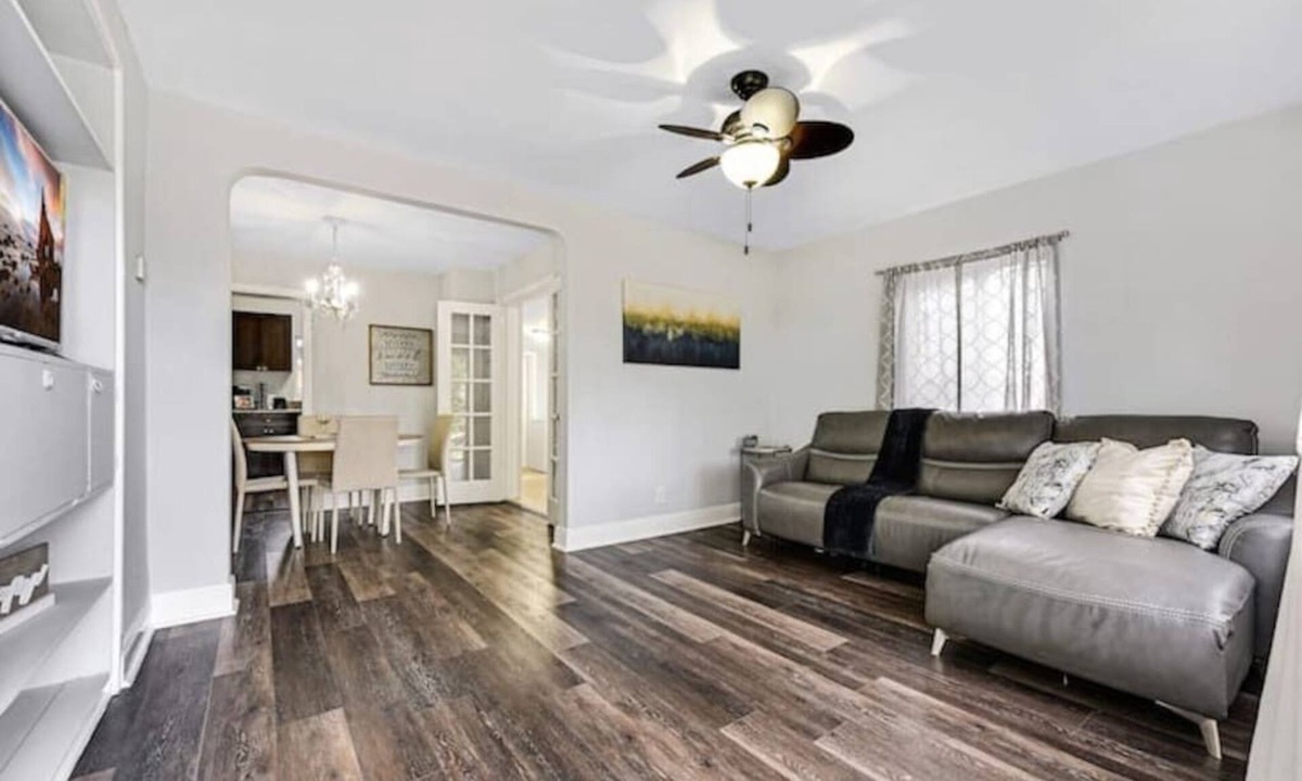 Highland Garden Villa | 2908 Hollywood in Hollywood