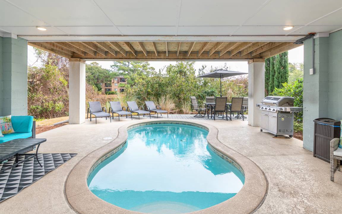 Folly Field House | 297 m² House ∙ 6 bedrooms ∙ 22 guests