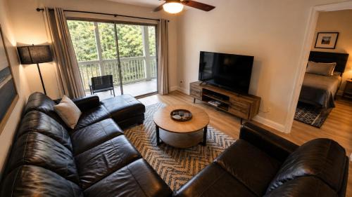 Pawleys Island Apartment | 2Br 2Ba Condo on Golf Course