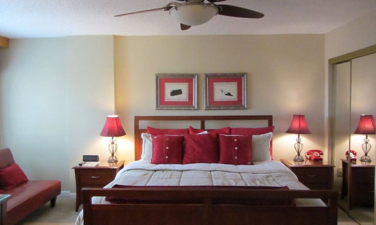 Snowshoe Condo | 2BR/BA Silver Creek, Ski-in/out, Indoor/Outdoor Pool & Hot Tub