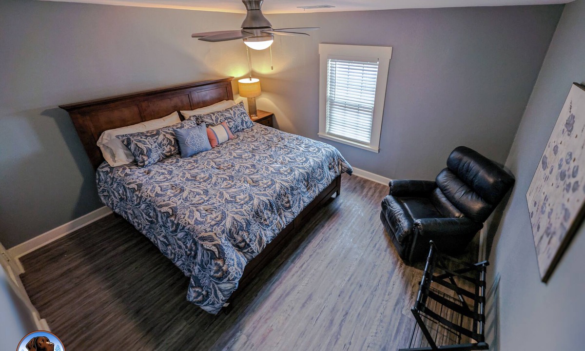 Searcy House | 3.5-bedroom house in charming Searcy. The house is close to Harding University
