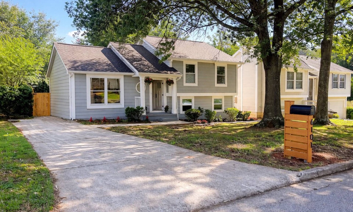 Belmont House | 3-bedroom house Near ALL 3 Mountains ! Arabia, Panola & Stone