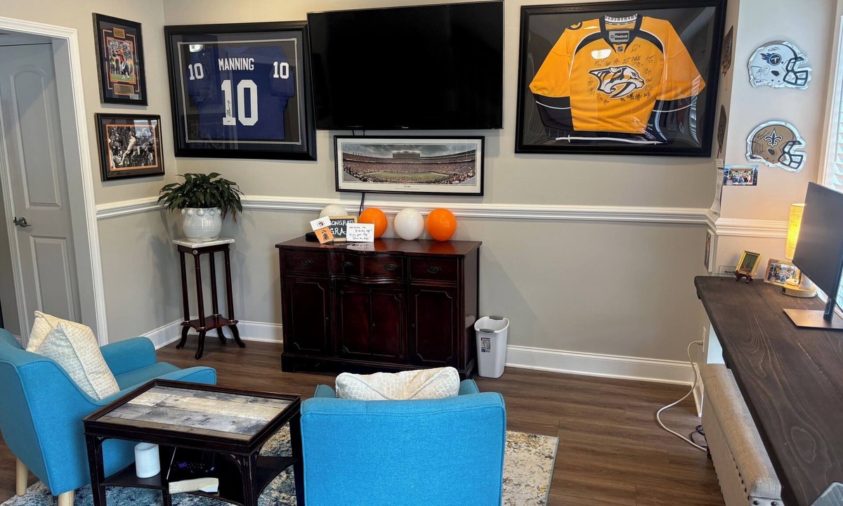 Knoxville House | 3-bedroom townhome ten minutes from UT campus. Total fresh remodel.