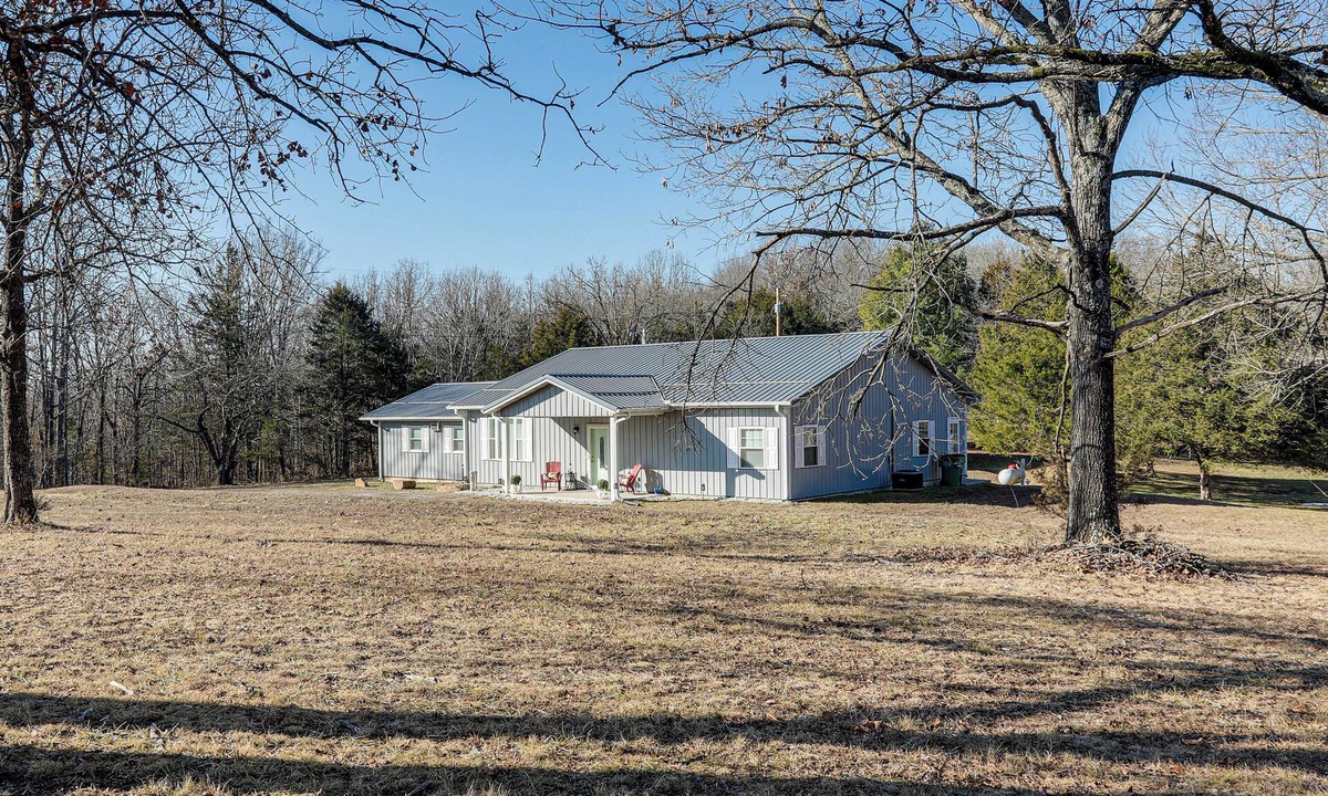 Isabella House | 3 Mi to Bull Shoals Lake: Peaceful Escape w/Patio