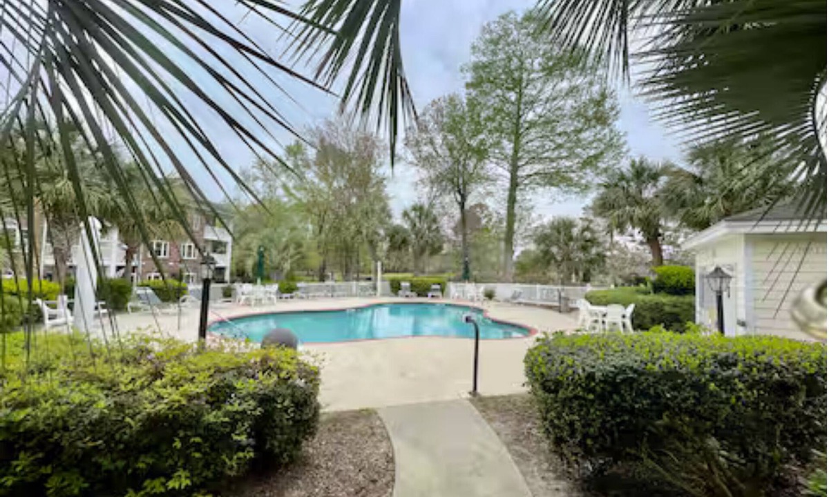 Myrtle Beach Condo | 3 Pools, King Bed, Free Netflix, River Walk