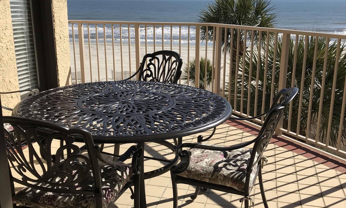 Beach Lagoon Condo | 303 Turtle Lane Club - Premier Direct Oceanfront, 2024 Availability