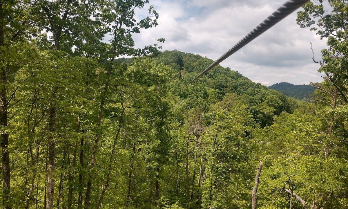 Marion House | 34' Luxury Camper on top of the Mountain with Gorgeous Views!!!