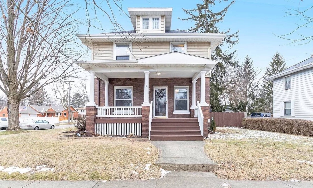 Jackson House | 4 bedroom gorgeous American classic