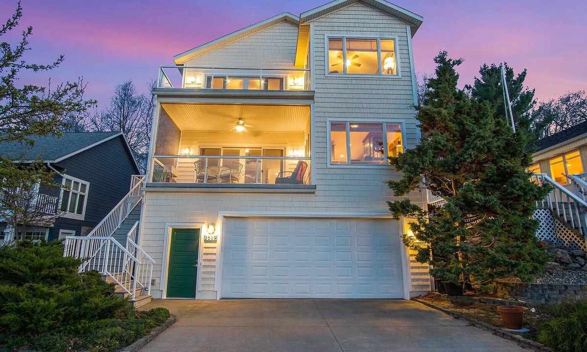 Bluffton House | 5BR Channel View Retreat! Near the Beach in Bluffton - Muskegon