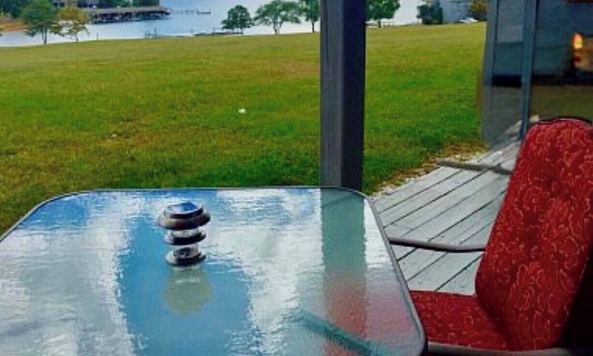 North Shore Condo | 7/11-7/15 AVAIL BERNARDS LANDING-BEST AMENITIES-KAYAK FLOATS &10% OFF BOAT TOURS