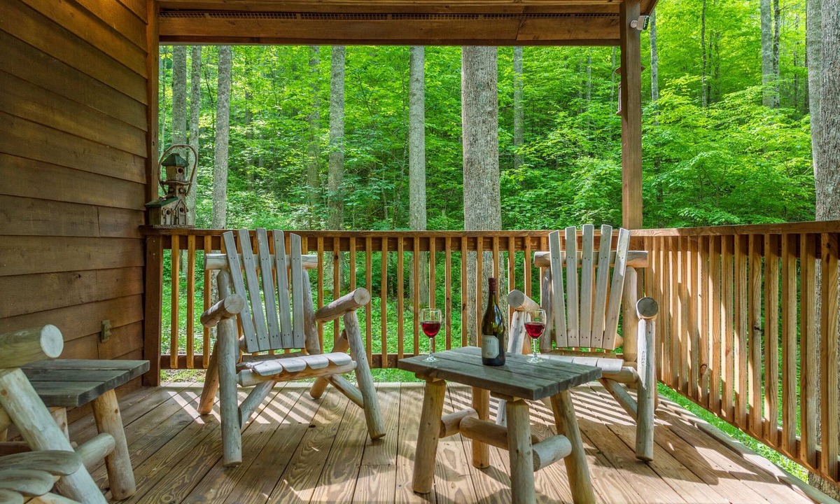 Mars Hill Cabin | A Design-Led Mountain Retreat ~ Cozy 2BR Cabin ~ Firepit, Brook, Gas Fireplace