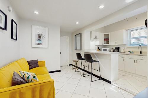 Parkside House | Adams Street Stunner, Unit 1
