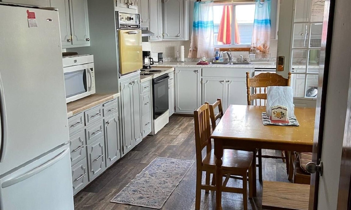 Adams House | Adams Unit 1