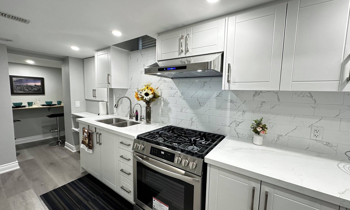 Hamilton Apartment | Adorable studio style unit - Self check in
