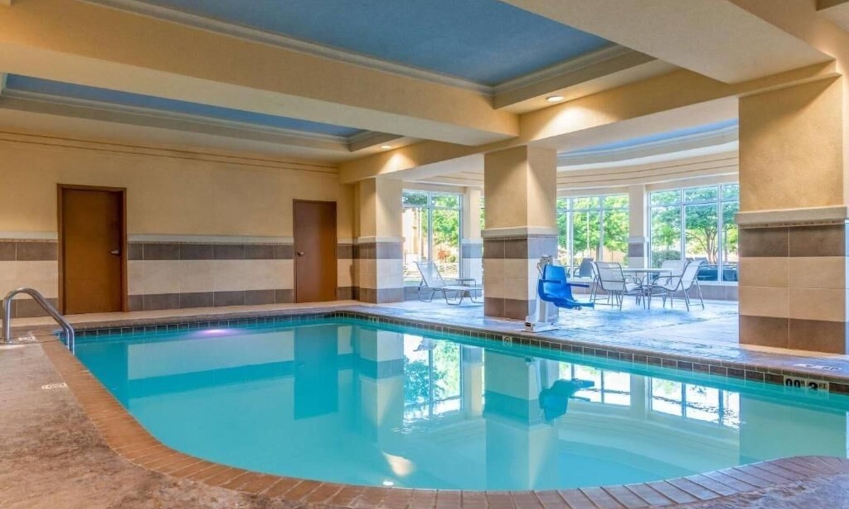 North Little Rock Hotel | All-Season Fun: Heated Pool, Close to Dickey-Stephens Park & River Market.