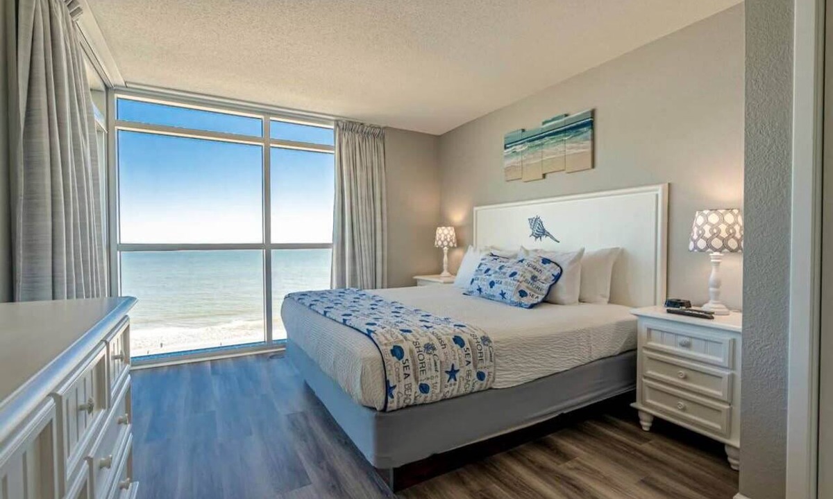 Downtown Myrtle Beach Condo | AMAZING OCEAN VIEWS, Remodeled, Bay View 803!