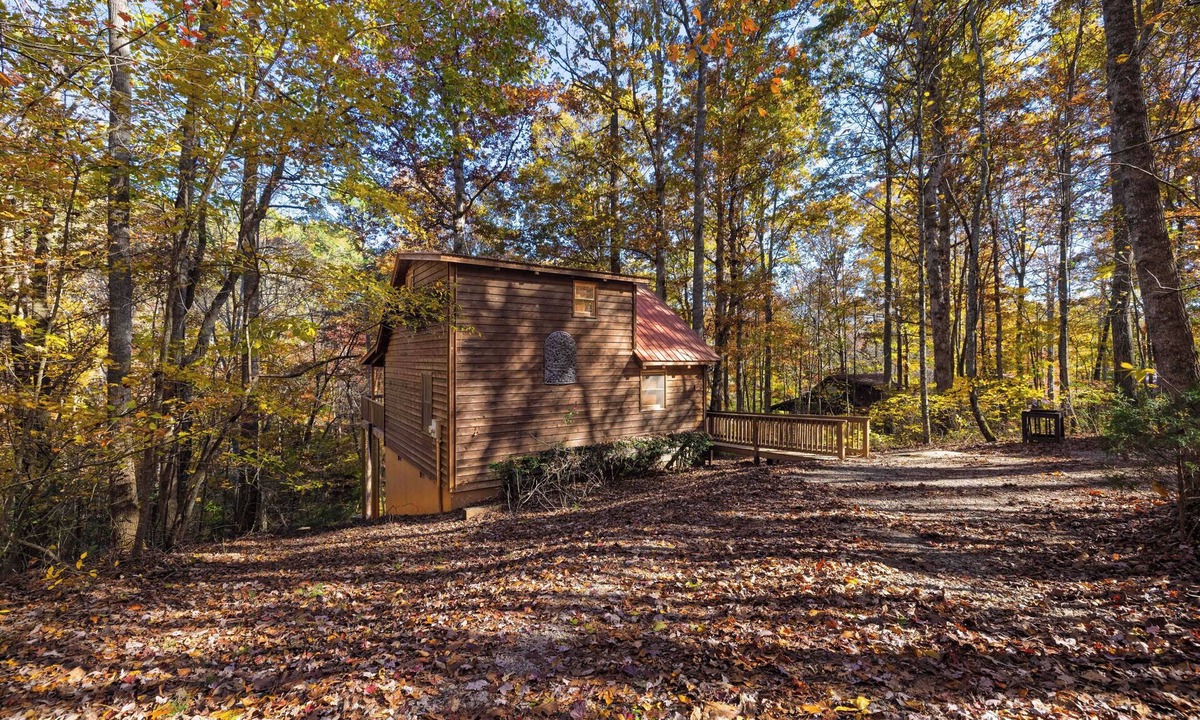 Clarkesville Cabin | Amy's Creek 2 - 10% OFF or 4th Night Free - Ask for details!