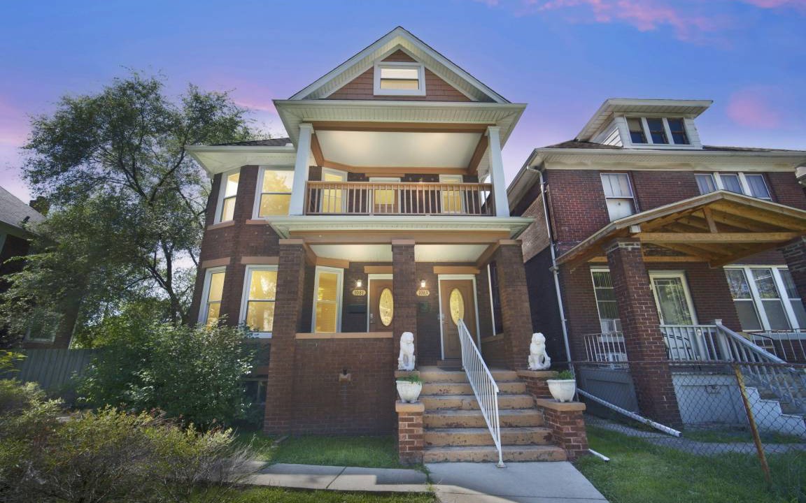 Mexicantown - Southwest Detroit Apartment | Apartment ∙ 2 bedrooms ∙ 4 guests