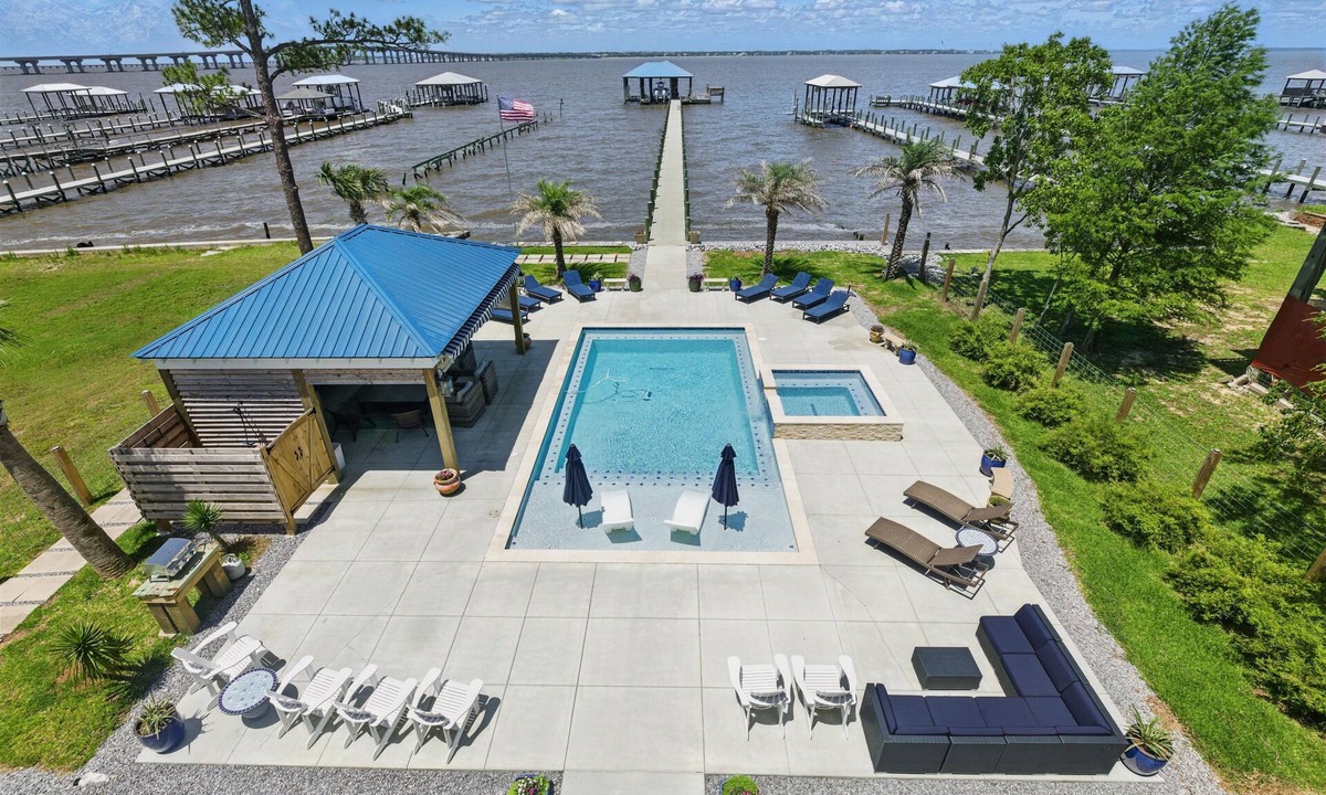 Pass Christian House | Bay Front House on Sandy Hook Dr! Longest personal pier(402ft). Read the reviews