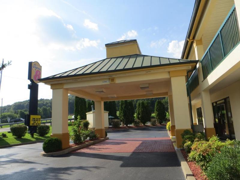 Cave City Hotel | Baymont by Wyndham Cave City