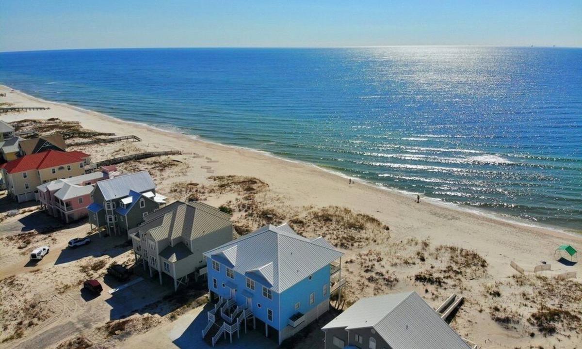 Morgantown House | Beachfront in Morgantown