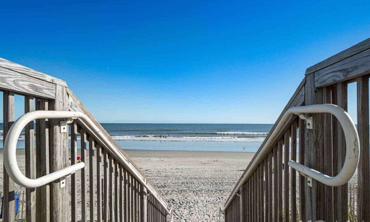 Arcadian Shores Resort | Beachfront Myrtle Beach Retreat, SeaWatch 2-Bedroom Condo + Amenities