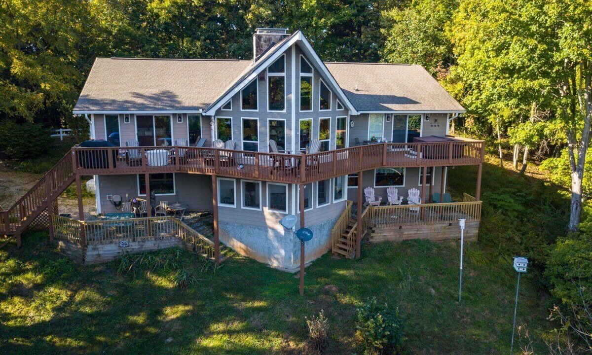 Blairsville House | Bearadise Ridge-Hot tub-Firepit