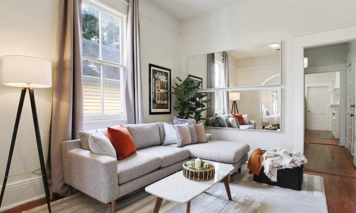 Mid-City House | Beautiful Mid-City Masterpiece | Near Street Car