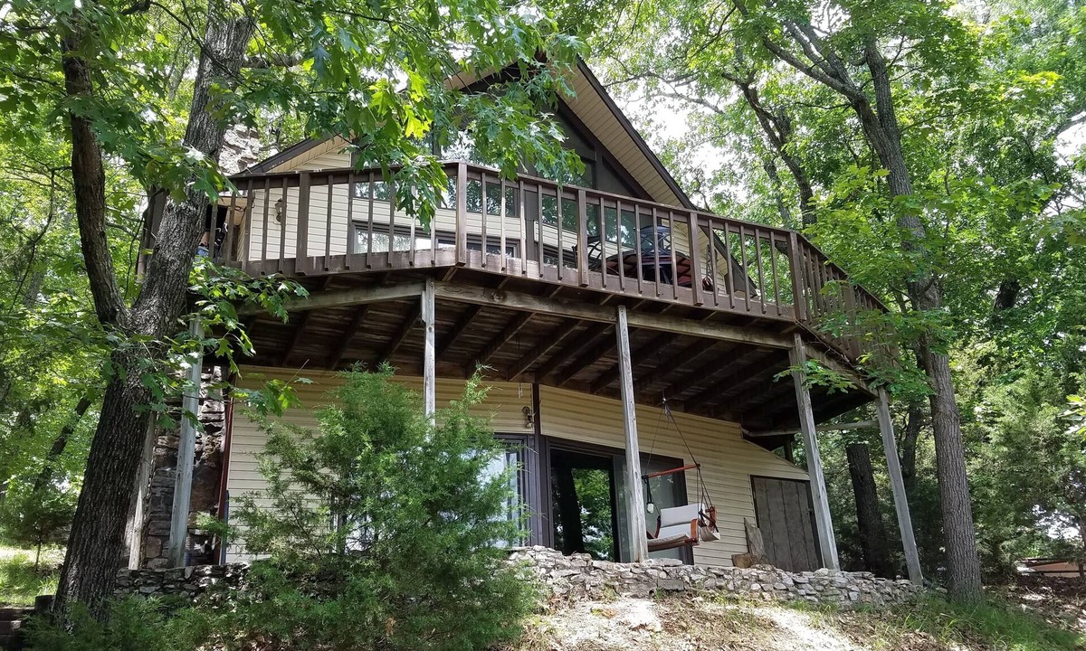 Lost Bridge Village House | Beaver Ridge-Big Lake View-Pool & Marina Nearby! Big Fire Pit for Group!