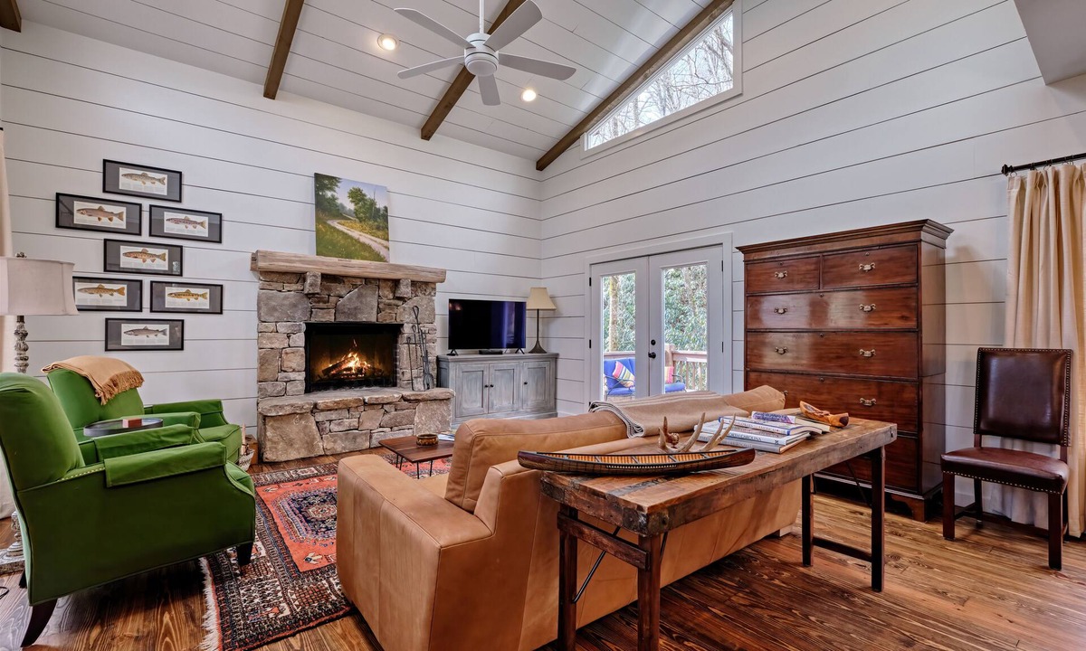 Wildwood Mountain Cottage | Best Highlands/Cashiers Quality AND Value