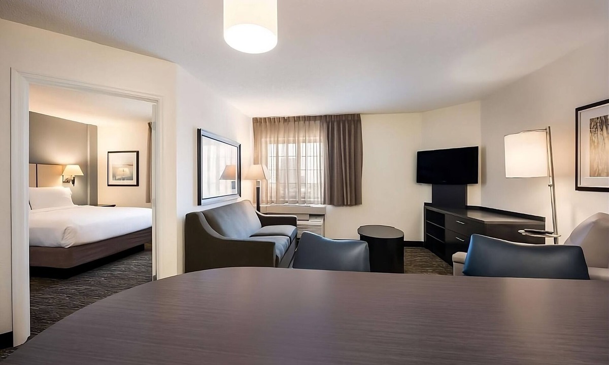 Troy Hotel | Best Value, Quality Stay! 4 Relaxing Units, Pet-Friendly, Near Robinwood Park