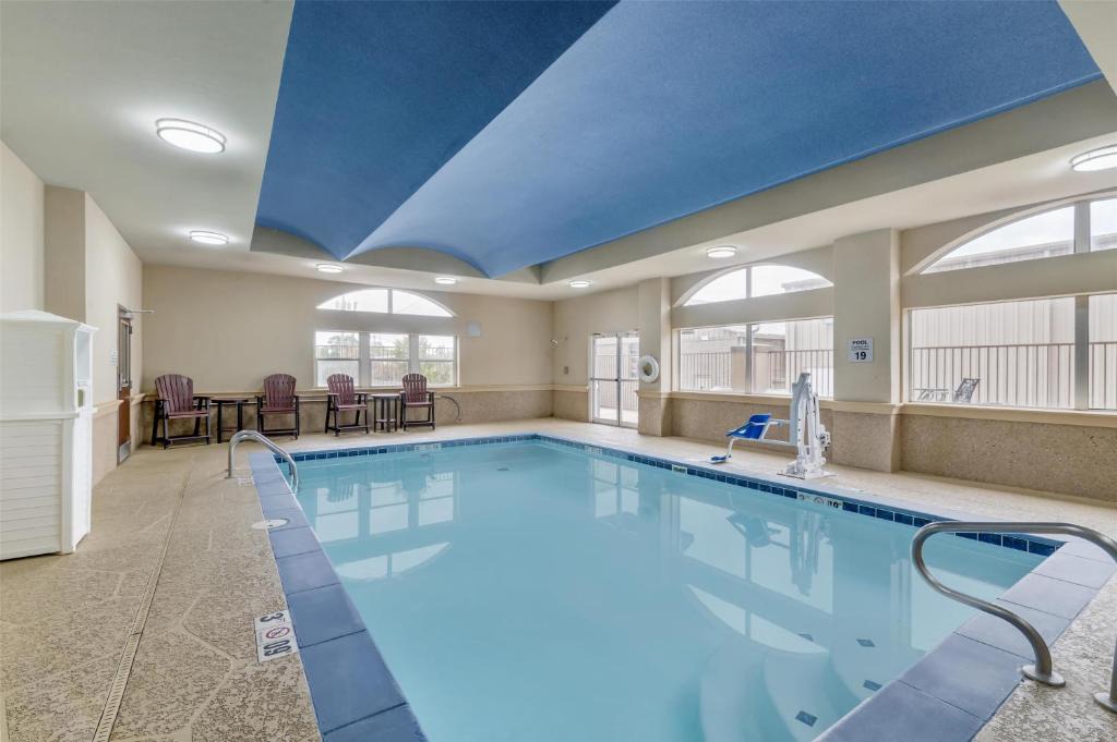 North Little Rock Hotel | Best Western Plus JFK Inn & Suites