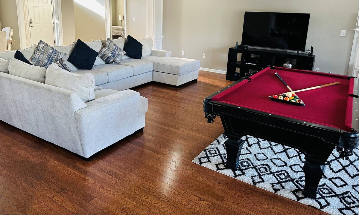 Bryant House | Big HOUSE for Bigger Families! Private Pool!