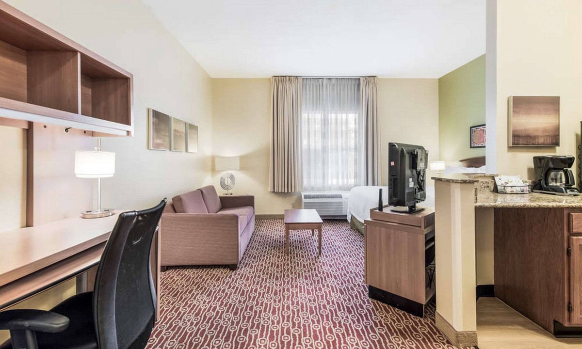Blue Ash Condo | Birch Hill Suites Extended Stay - Blue Ash