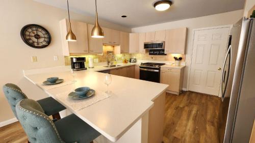 Birchwood Farms House | Birchwood Farms condo overlooking Birches #1