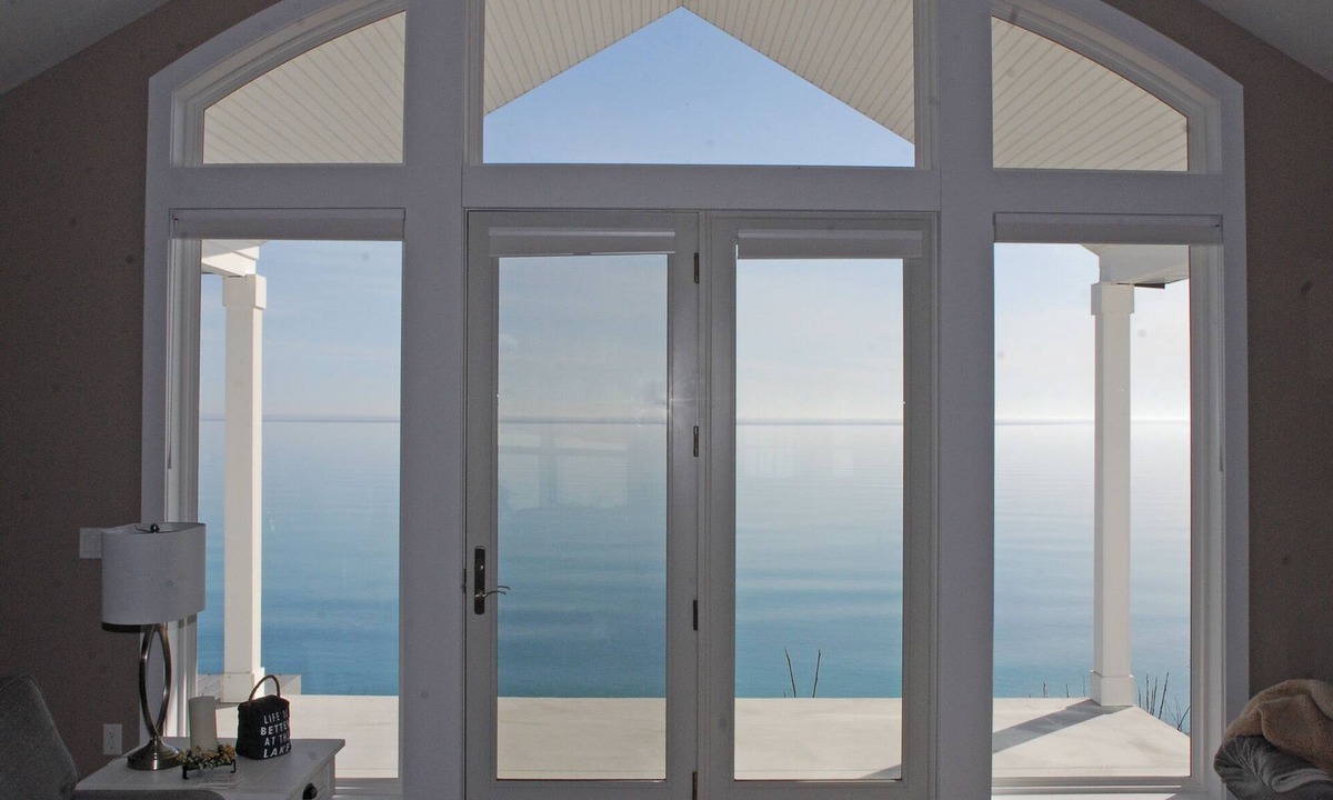 Greenbush House | Bliss On The Bluff- Luxury Lake Huron Vacation Getaway