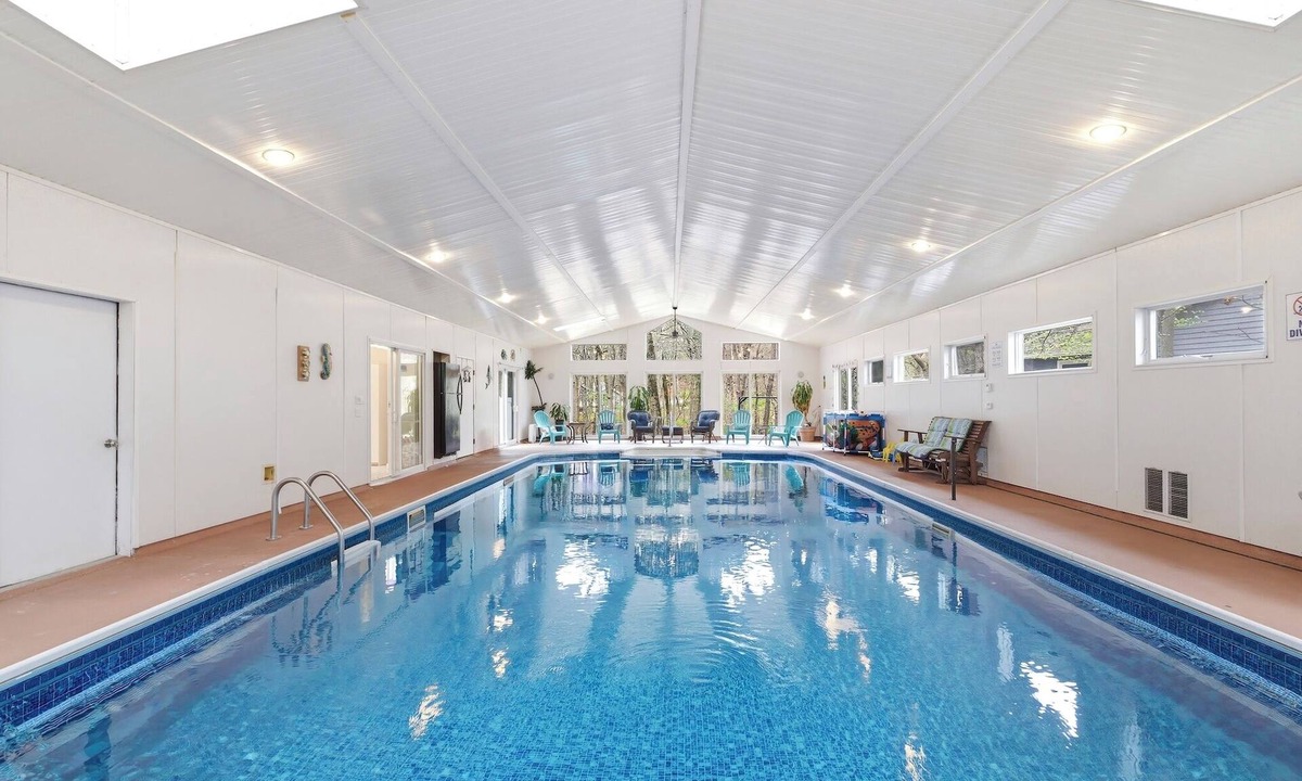 Michiana House | Blue Creek - indoor pool house!