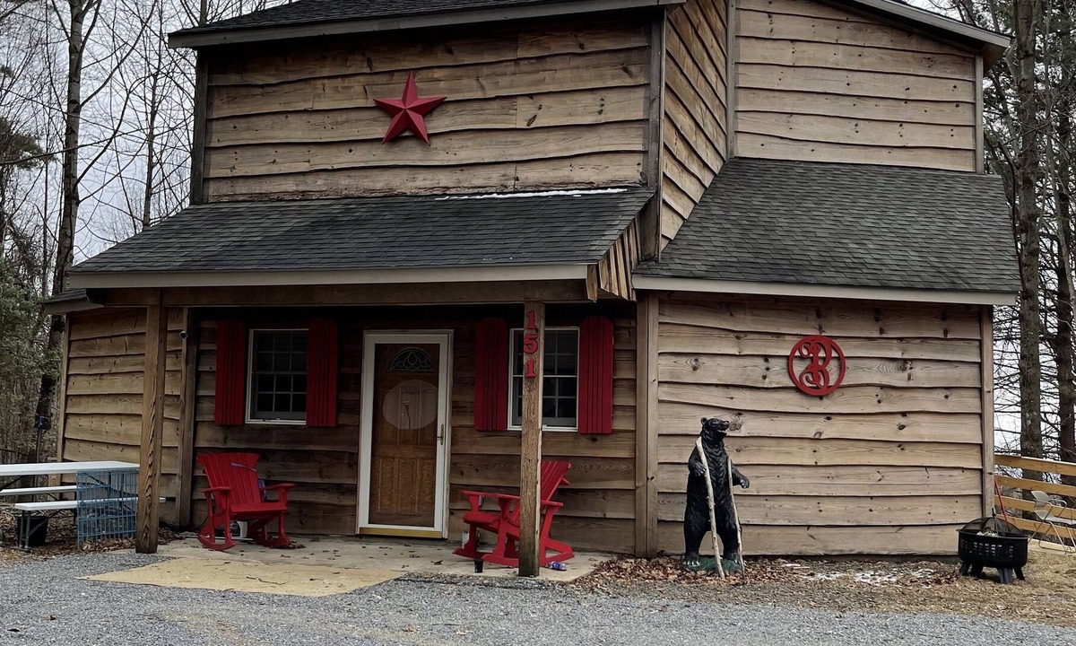 Fancy Gap Cabin | Blue Ridge Cabin Hideaway