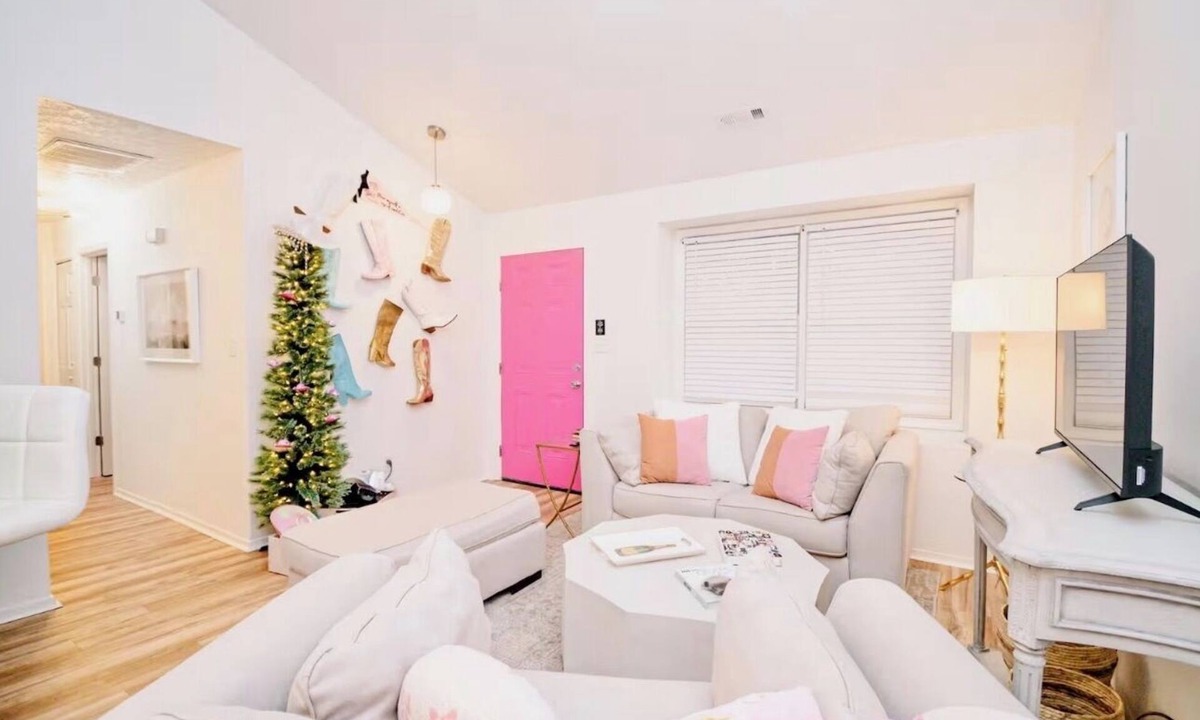 Owensboro House | Bluegrass Bling