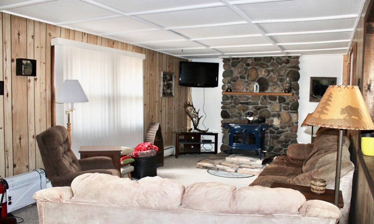 Crivitz Cabin | Book your SUMMER FUN now - lakes, waterfalls, ATV/UTV trails! Your fun awaits!