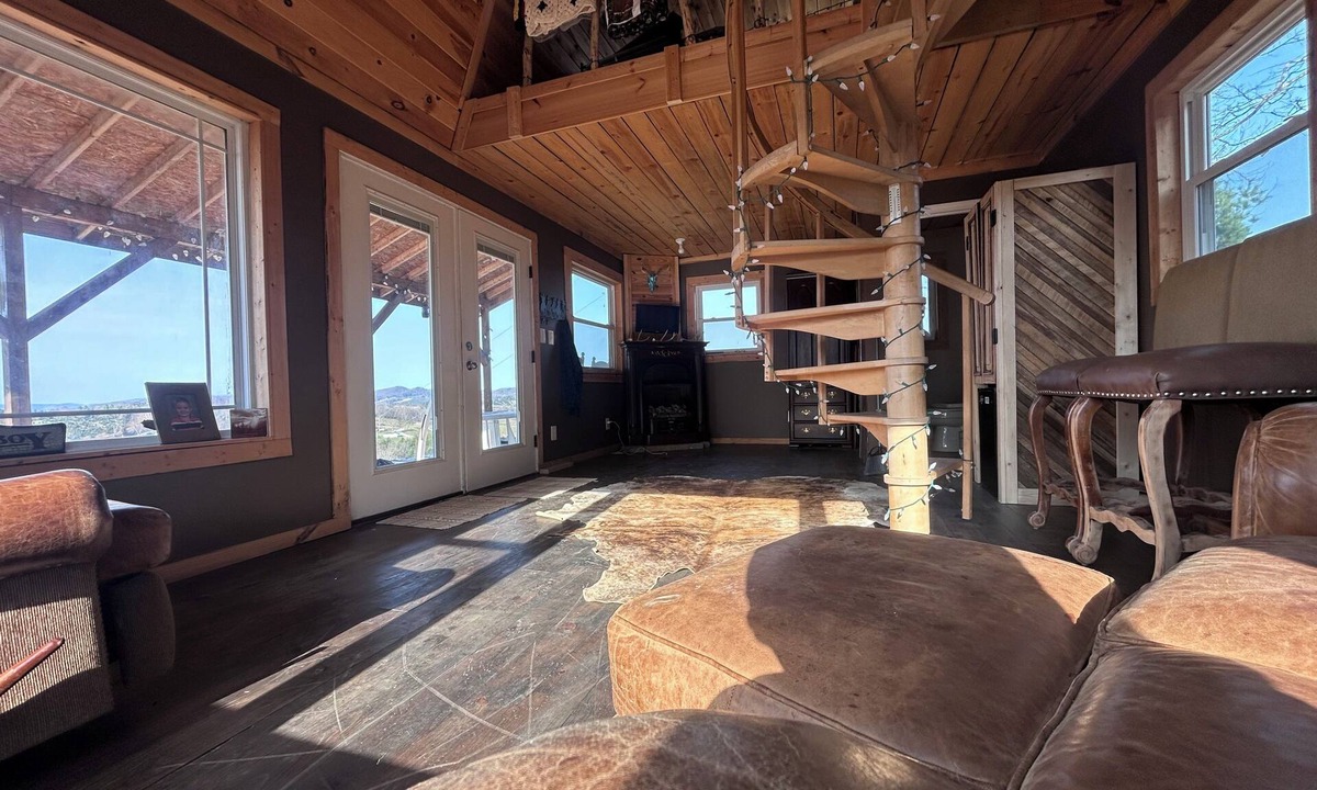 Laurel Springs Cabin | Breathtaking views 1-bedroom cabin in beautiful Laurel Springs